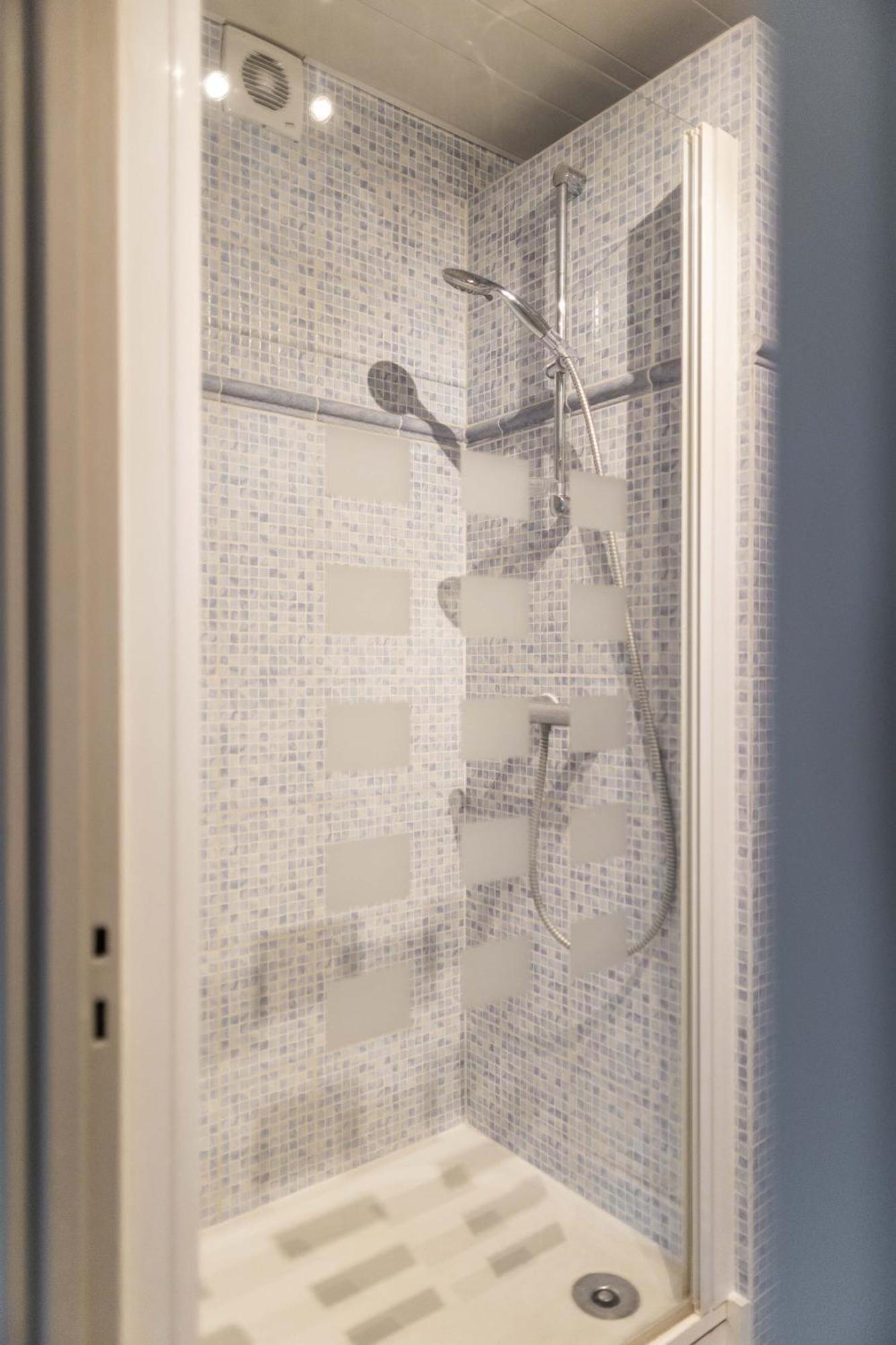Appartement Les Oiseaux Thionville Luaran gambar