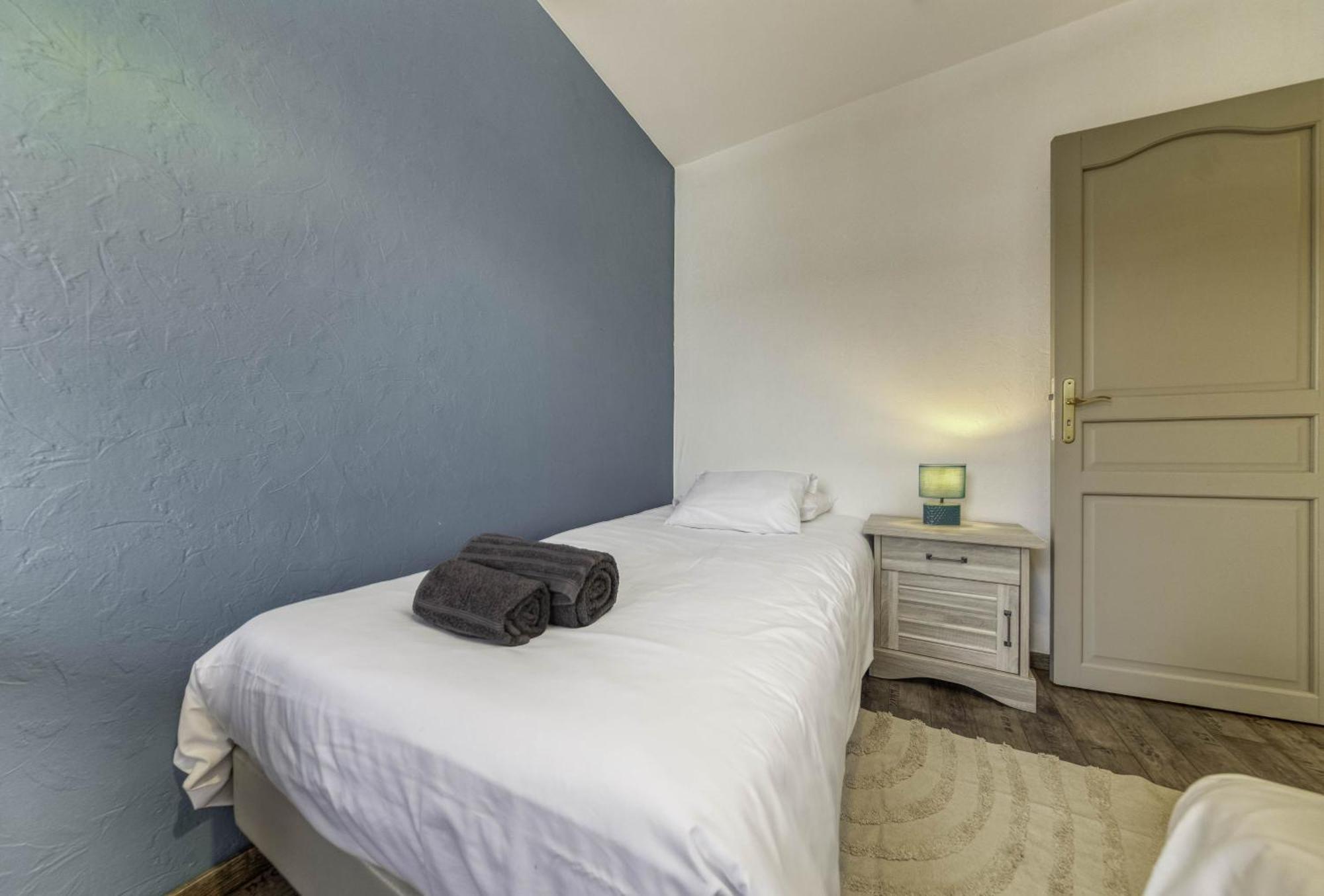 Appartement Les Oiseaux Thionville Luaran gambar